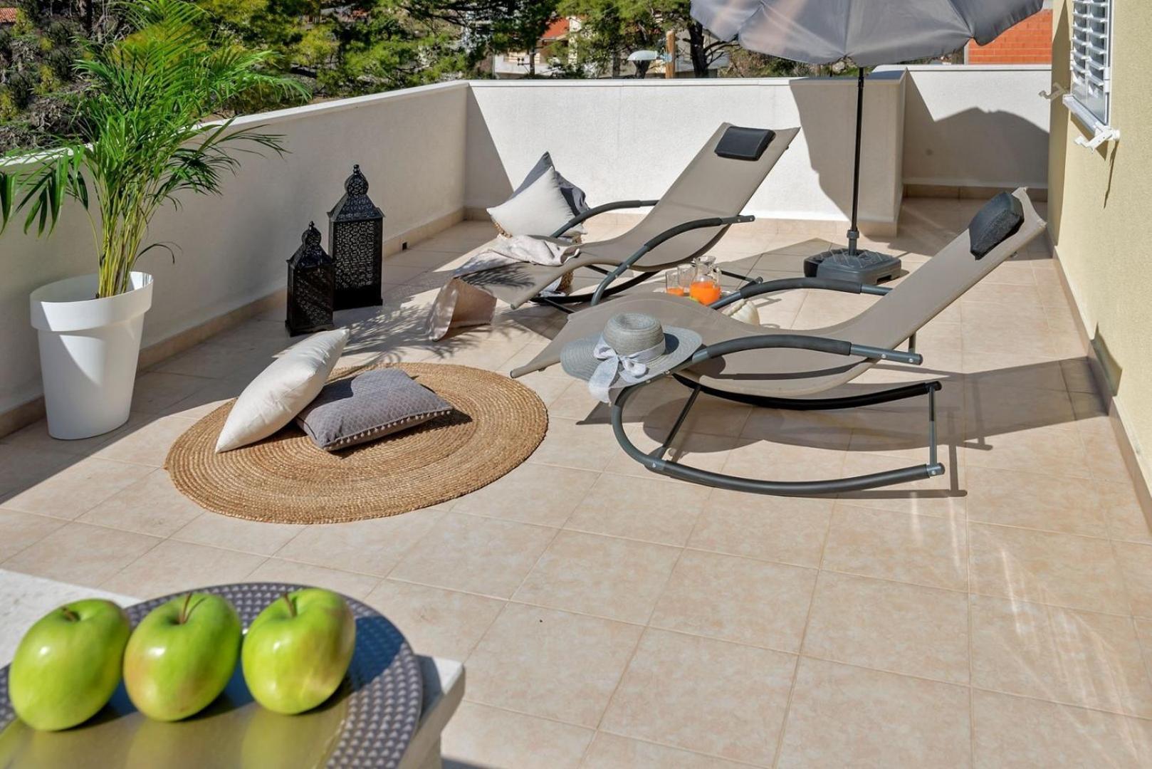 Luxury Villa Lelu With Heated Saltwater Pool, Parking, High Speed Internet, Bbq, Žrnovnica Exterior foto